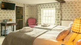 Fritton Lake - The Clubhouse - Great Yarmouth