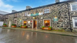 Golden Fleece Inn - Porthmadog