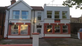 Malvern Lodge Guest House- Close to Beach - Southend-on-Sea
