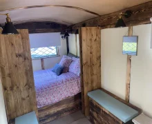 Modern Shepherds Hut at St Annes - Plymouth