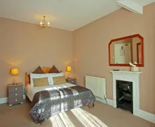 Monties Guest House - Bowness-on-Windermere