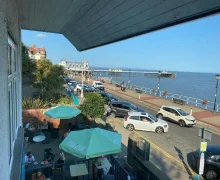 Pickfords Hotel - Penarth