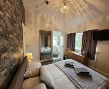 Room at 87 - Ellesmere Port