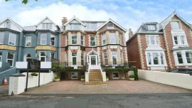 Rowcroft Lodge Guest House B&B - Paignton, 4-star