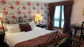 The Bubble Inn Hotel - Derby