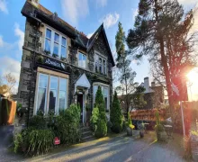 A front external view of the five-star  'The Howbeck and The Retreat'  In Windermerewith great faciliies 