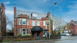 The Linden Leaf Rooms - Classy Studios - Nottingham