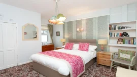 The Ravenswood B&B - Torquay