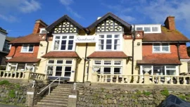 Lynton, 4 star