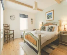 Vinegar Hill Pottery B & B - Lymington