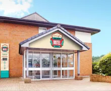 The Warrington Motel J20 M6 Lymm Services with eateries and a Costa coffee onsite
