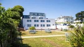 Waters Edge Hotel - Torquay