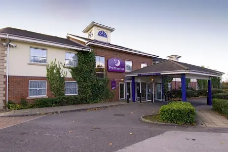 Image of the accommodation - Premier Inn Rugby North Newbold Rugby Warwickshire CV21 1HL