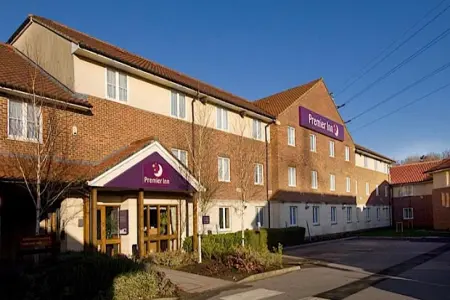 Image of the accommodation - Premier Inn Swindon West M4 J16 Swindon Wiltshire SN5 8UB