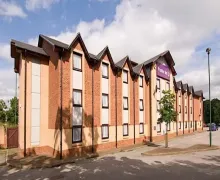 An external view of the Premier Inn Birmingham South Rubery