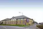 An external view of the Premier Inn St Neots Colmworth Park