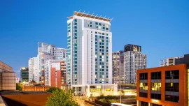 Cardiff, 4 star