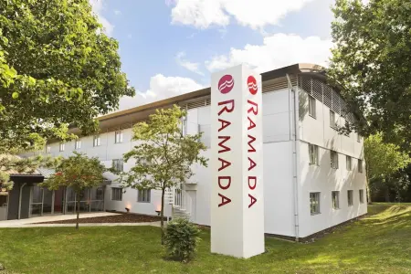 Image of the accommodation - Ramada by Wyndham South Mimms M25 Potters Bar Hertfordshire EN6 3QQ