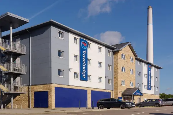  Image2 of the site - Travelodge Huddersfield Huddersfield West Yorkshire HD1 6NW