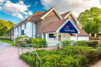 Travelodge London Chigwell IG8 8AS  Hotels in Clayhall