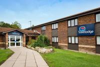Travelodge Newcastle Whitemare Pool NE10 8YB  Hotels in Follingsby