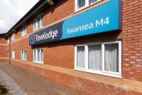 Travelodge Swansea M4 SA4 9GT  Hotels in Grovesend