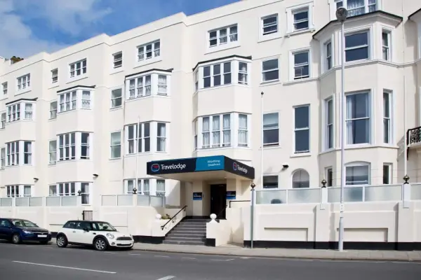 Image of the accommodation - Travelodge Worthing Seafront Worthing West Sussex BN11 3QD