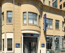 An external view of the Travelodge Brighton Seafront