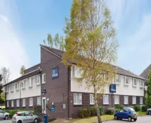 An external view of the Travelodge Chester Warrington Road