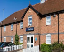 An external view of the Travelodge Leicester Hinckley Road