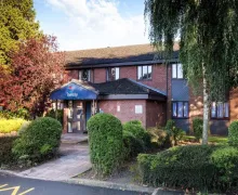 An external view of the Travelodge Rugby Dunchurch